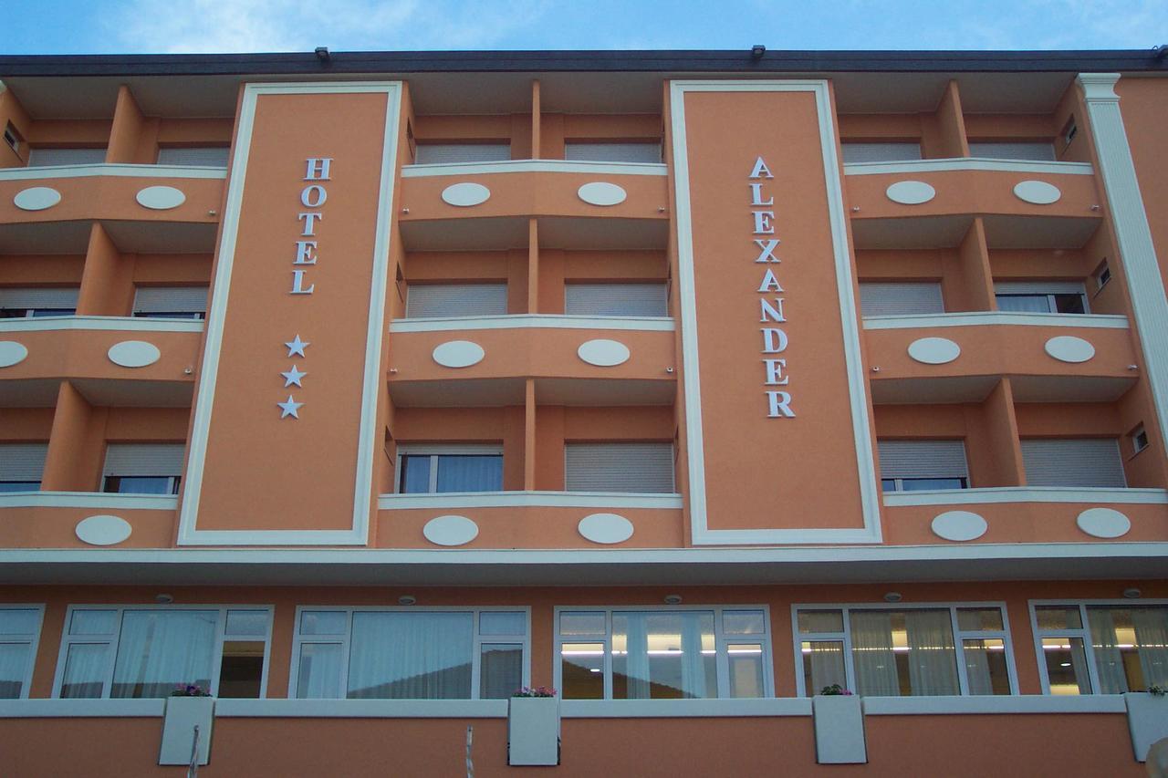 Hotel Alexander Resort Rimini Exterior foto
